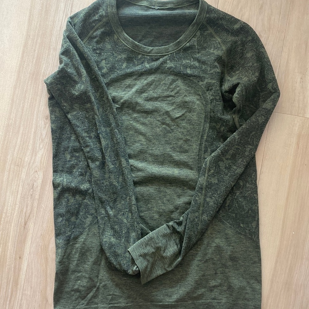 Lululemon long sleeve